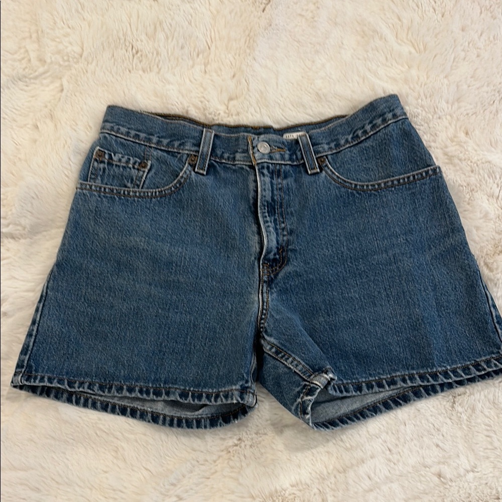 Levi’s Classic Blue Denim Women's Shorts